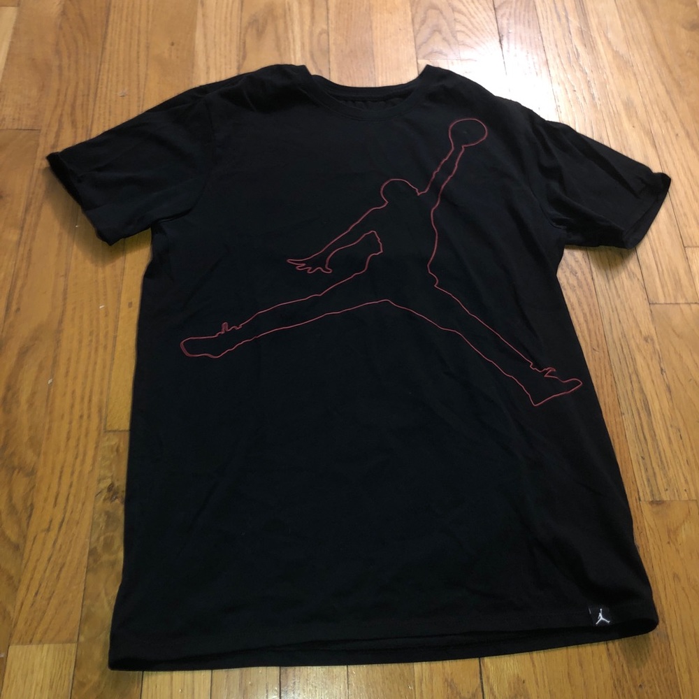 men’s medium Jordan tee shirt